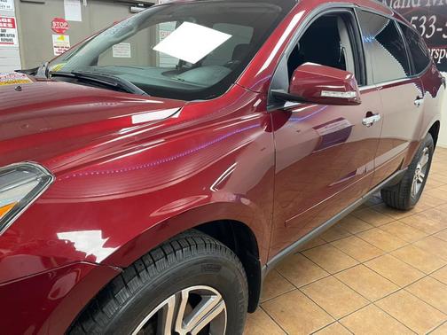 2017 Chevrolet Traverse 1LT