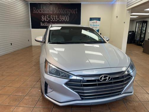 2020 Hyundai ELANTRA Limited