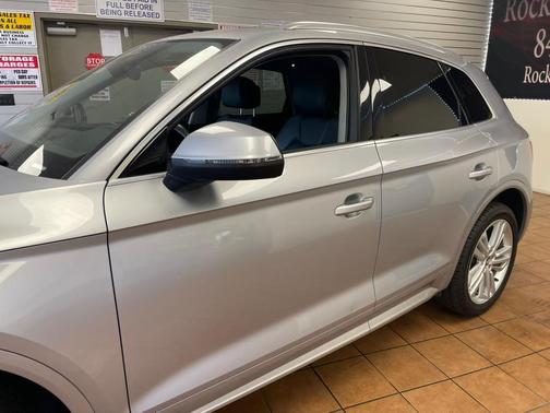 2018 Audi Q5 2.0T Tech Premium