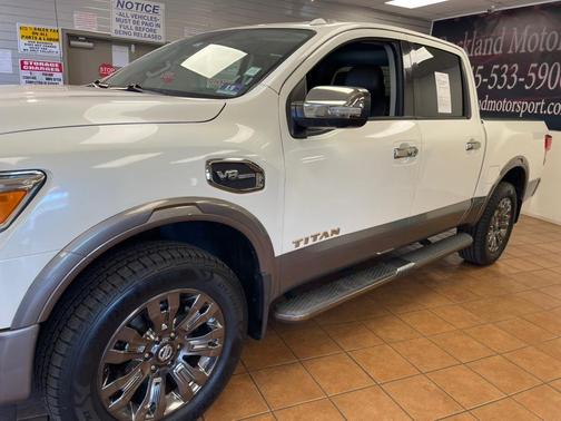 2017 Nissan Titan Platinum Reserve