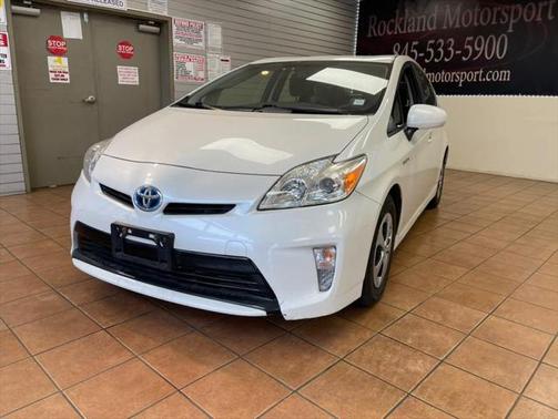 2015 Toyota Prius Three