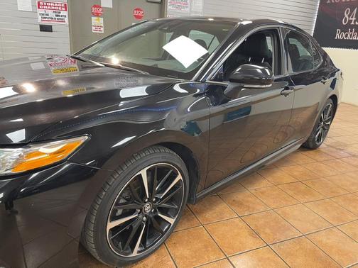 2020 Toyota Camry XSE