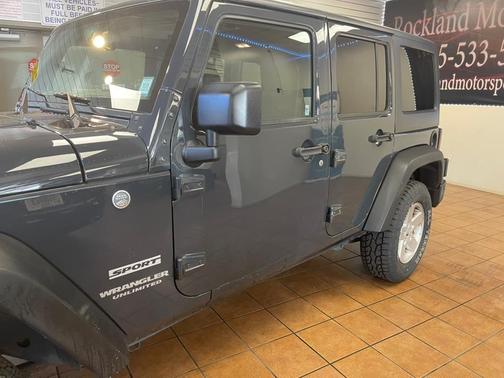 2017 Jeep Wrangler Unlimited Sport