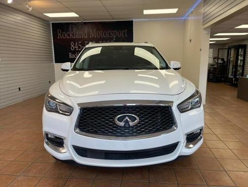 2017 INFINITI QX60 Base