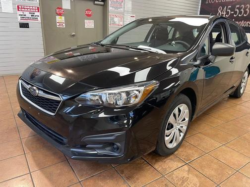 2017 Subaru Impreza 2.0i