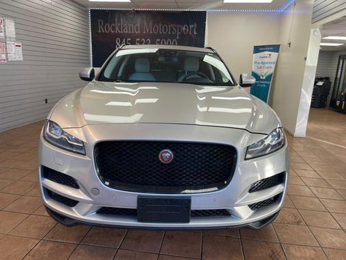 2017 Jaguar F-PACE 35t Prestige