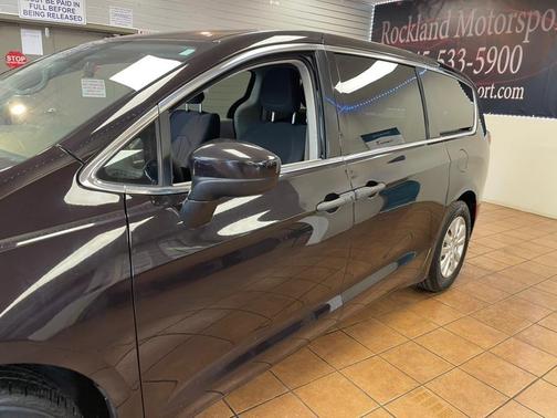 2018 Chrysler Pacifica L