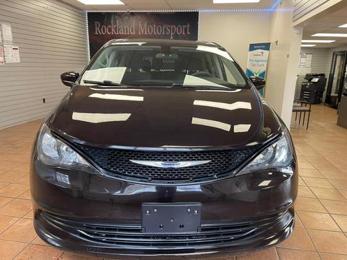 2018 Chrysler Pacifica L