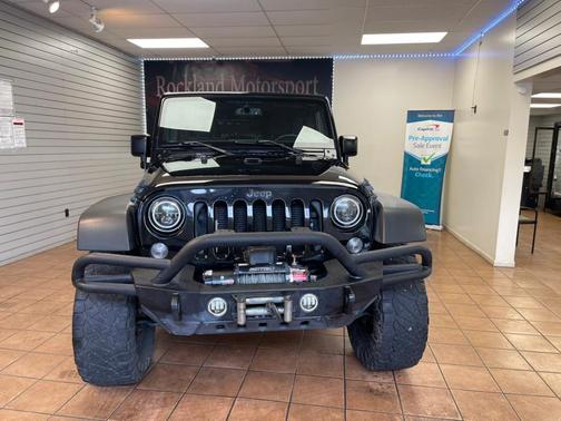 2016 Jeep Wrangler Unlimited Willys Wheeler