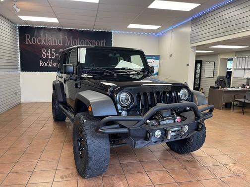 2016 Jeep Wrangler Unlimited Willys Wheeler