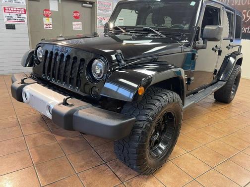 2012 Jeep Wrangler Unlimited Sahara