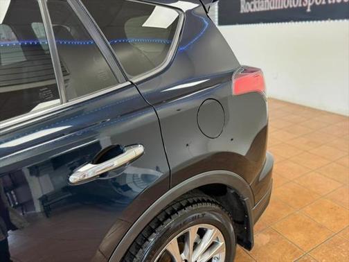 2017 Toyota RAV4 Hybrid Limited