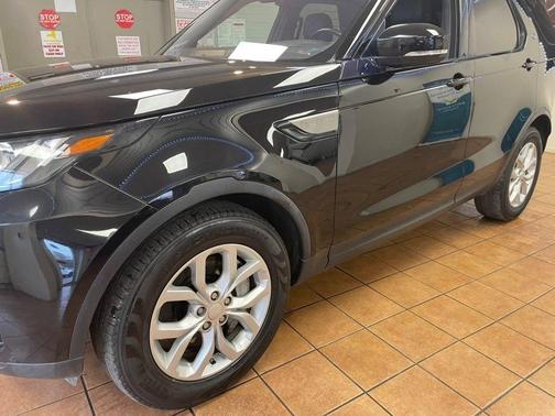 2018 Land Rover Discovery SE