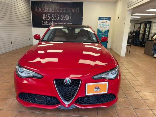 2018 Alfa Romeo Giulia Ti Sport