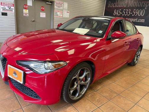 2018 Alfa Romeo Giulia Ti Sport