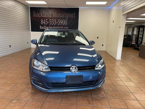 2017 Volkswagen Golf SportWagen TSI SE