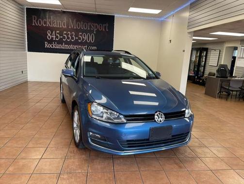 2017 Volkswagen Golf SportWagen TSI SE