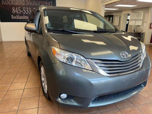 2013 Toyota Sienna Limited