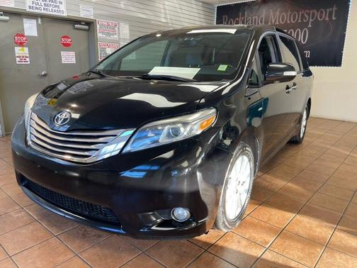 2017 Toyota Sienna Limited Premium