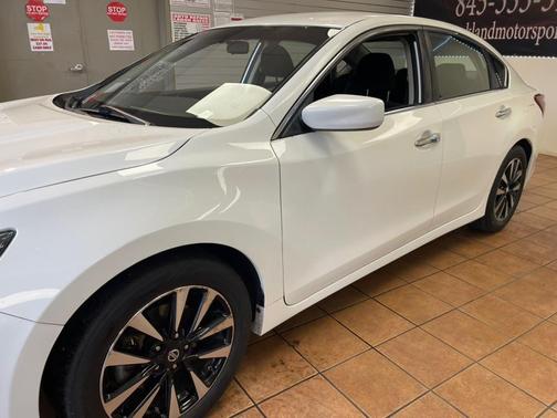 2018 Nissan Altima 2.5 SR