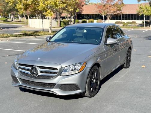 2016 Mercedes-Benz C-Class C 300 4dr Sedan