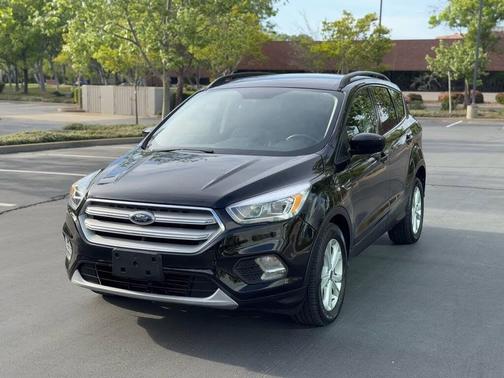 Shadow Black 2017 Ford Escape SE