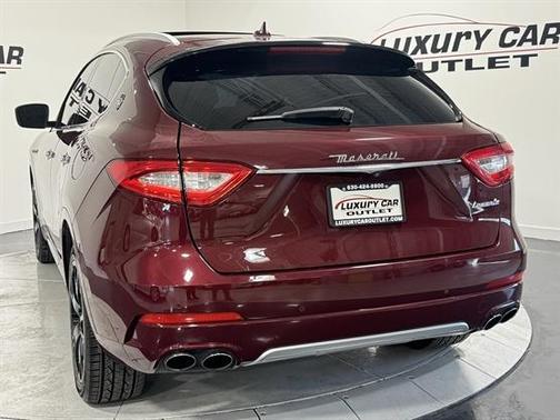 2017 Maserati Levante Base