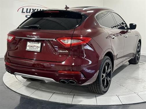 2017 Maserati Levante Base