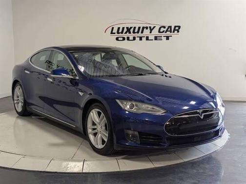 Blue 2015 Tesla Model S 85D