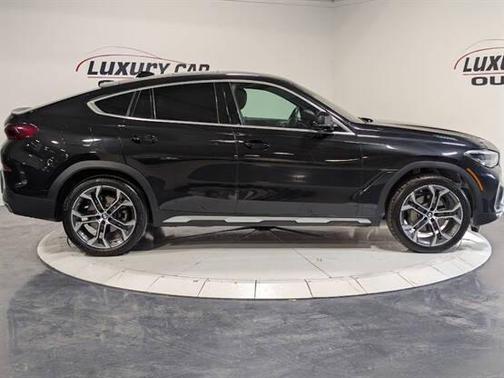 2021 BMW X6 xDrive40i