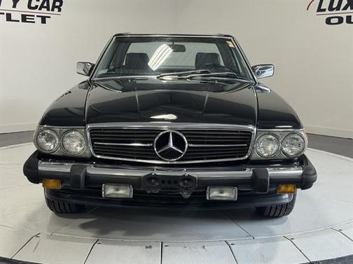 1987 Mercedes-Benz SL-Class 560SL