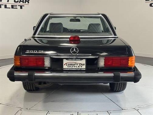 1987 Mercedes-Benz SL-Class 560SL