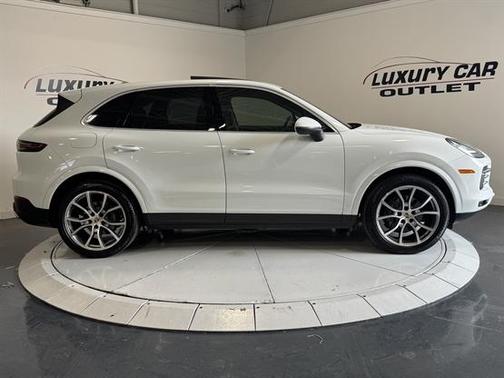 2019 Porsche Cayenne Base