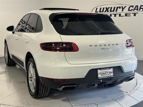 2017 Porsche Macan Base