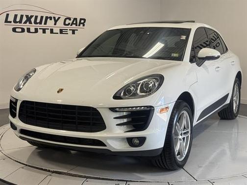2017 Porsche Macan Base