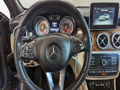 2017 Mercedes-Benz GLA 250 Base 4MATIC