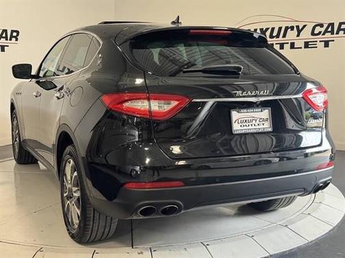 2017 Maserati Levante Base