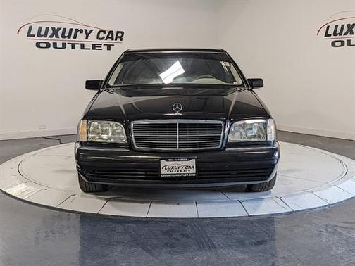 1999 Mercedes-Benz S-Class Base