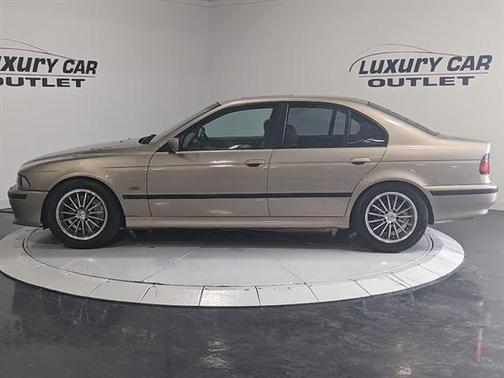 2000 BMW 540 i