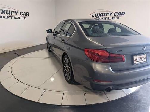 2017 BMW 530 i xDrive