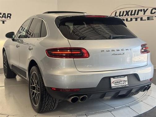 2016 Porsche Macan S