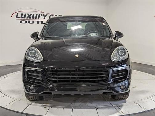 2016 Porsche Cayenne S