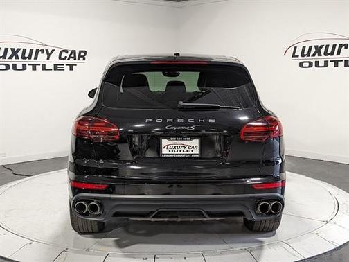 2016 Porsche Cayenne S