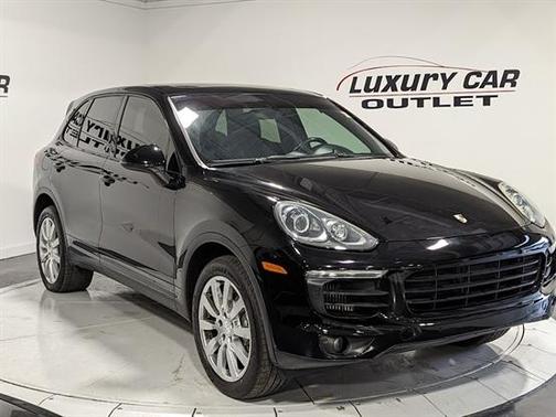 2016 Porsche Cayenne S