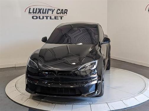 2023 Tesla Model S Plaid