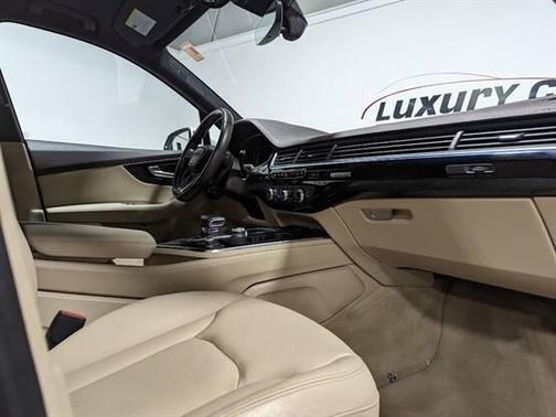2017 Audi Q7 3.0T Premium Plus