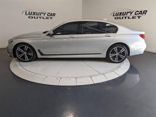 2016 BMW 750 i xDrive