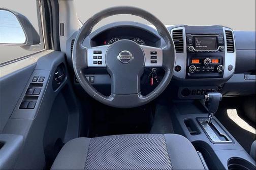 Gun Metallic 2017 Nissan Frontier SV