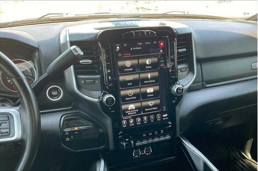 2021 RAM 2500 Big Horn Crew Cab 4x4 6'4' Box