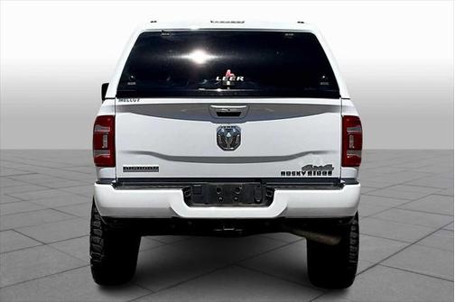 2021 RAM 2500 Big Horn Crew Cab 4x4 6'4' Box